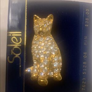SOLEIL Vintage Cat MONET Gold Tone Rhinestone Crystals Brooch